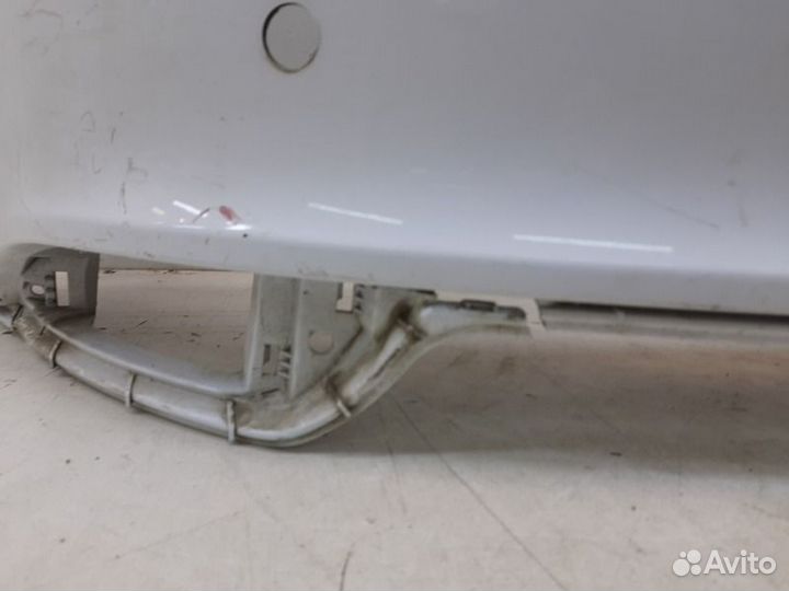 Бампер задний Ford Focus 3 2015-2019