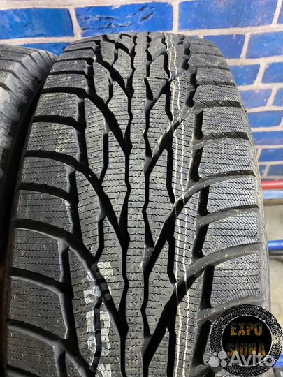 Kumho WinterCraft SUV Ice WS51 235/65 R17 108T