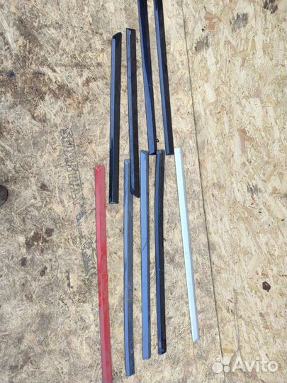 Молдинг двери Skoda Octavia a5 fl