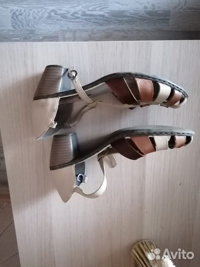 Босоножки Rieker,38р