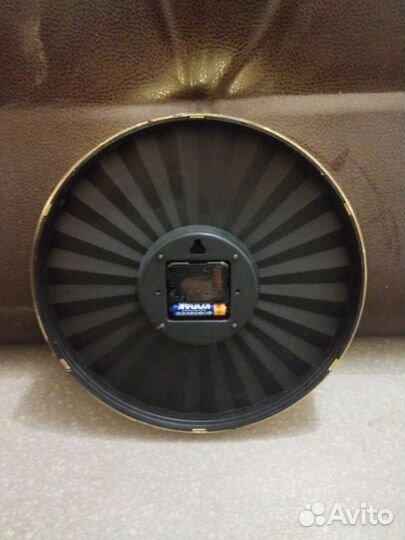 Часы настенные