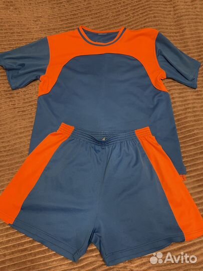 Футбольная форма 48р