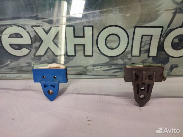 Стекло переднее левое Nissan Almera N16