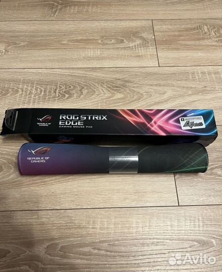 Игровой коврик для мыши Asus ROG Strix Edge