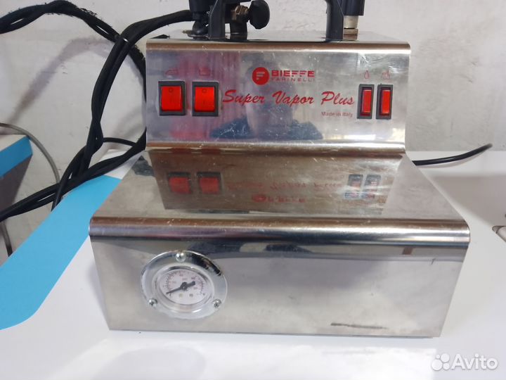 Утюг с парогенератором промышленный