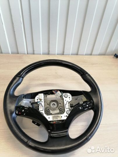 Руль с подогревом Kia Quoris KH G8BE 2015