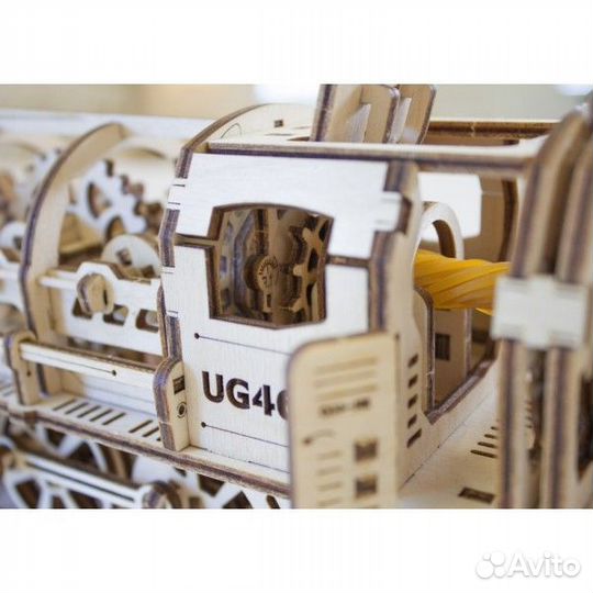 3D конструктор ugears Локомотив c тендером, Перон