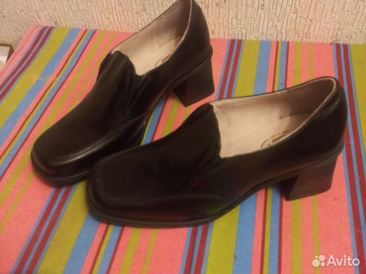 Обувь женская 37-39 размер