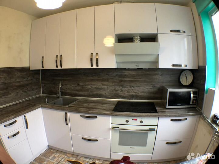 Кухонный гарнитур мдф 1.4х2.8м от производителя