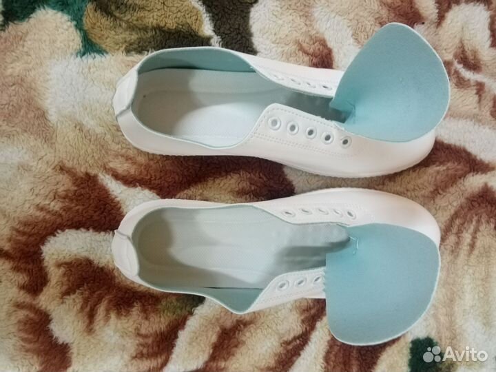 Слипоны женские