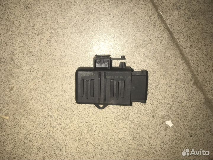 Реле обогрева сидений VW Touareg