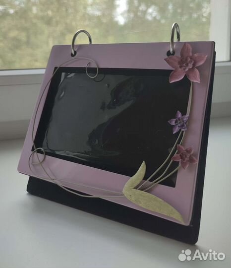 Новая фоторамка для 50 фотографий