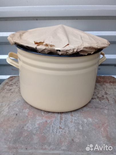 Кастрюля эмалированная СССР 25 литров (Новая)