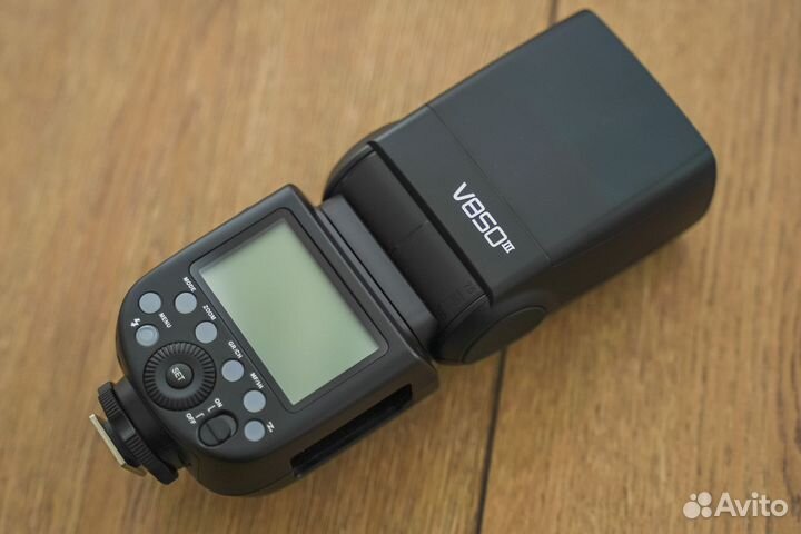 Вспышка накамерная Godox Ving V850III