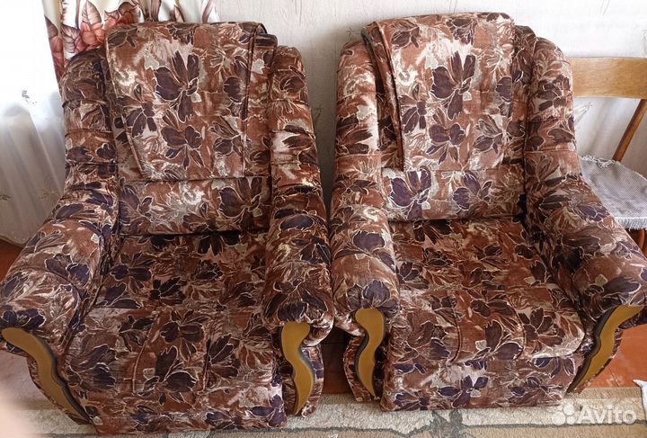 Диван и 2 кресла