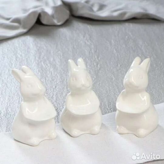 Тортовница кролики