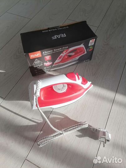 Утюг паровой новый 2000вт вертикал. отпариватель