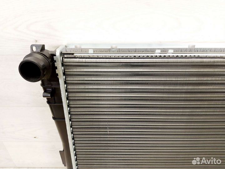 Радиатор охлаждения BMW 3(E46) 318i/323i