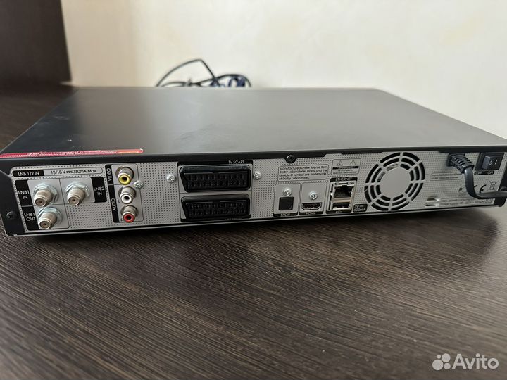 Ресивер humax vhdr 3000s