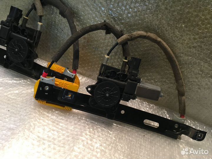 Стеклоподъемник двери задней Jaguar XF 2007-2011