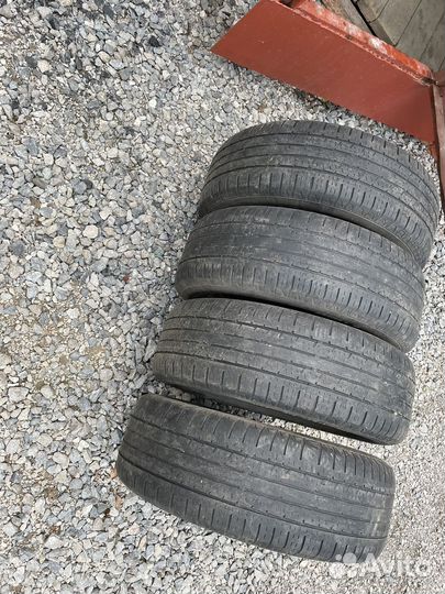 Continental CrossContact LX25 215/65 R16