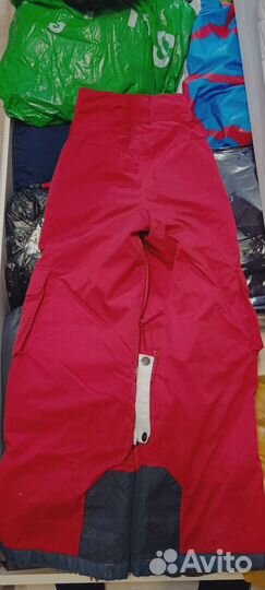 Горнолыжный костюм для девочки на 10-12 лет