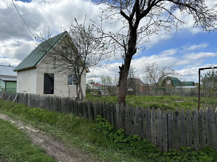 Дача 66 м² на участке 4,4 сот.