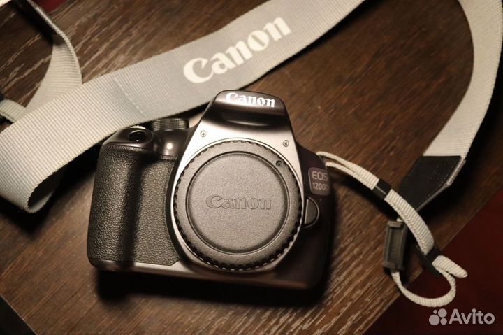 Canon eos 1200d body