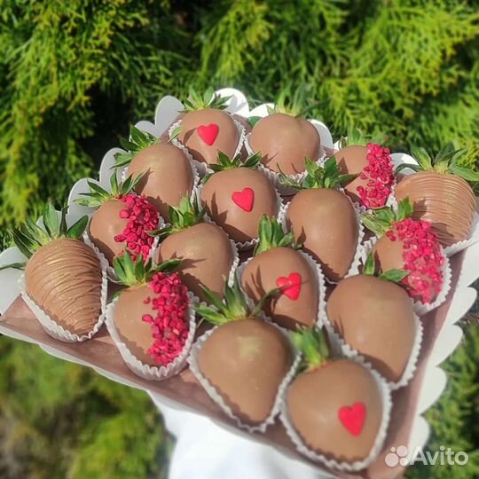 Вкусные букеты из клубники