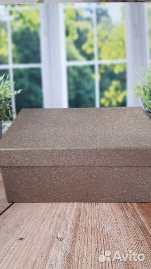 Подарочные коробки