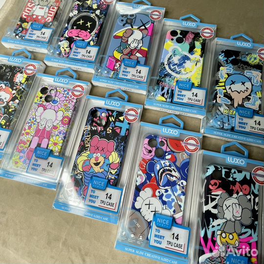 Светящийся чехол на iPhone 14 Luxo