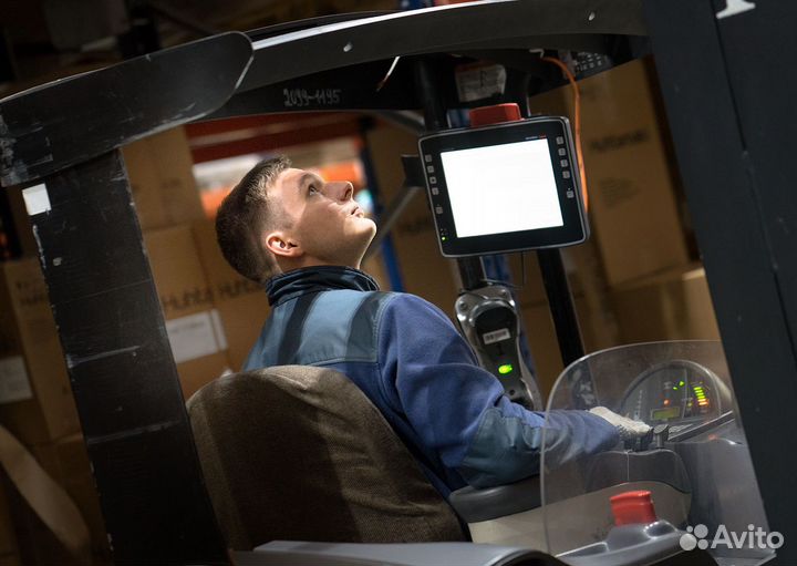 Рабочий склада (комплектовщик)