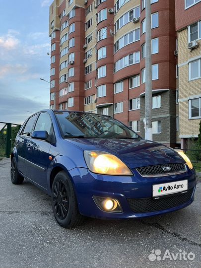 Ford Fiesta 1.6 AT, 2008, 215 720 км