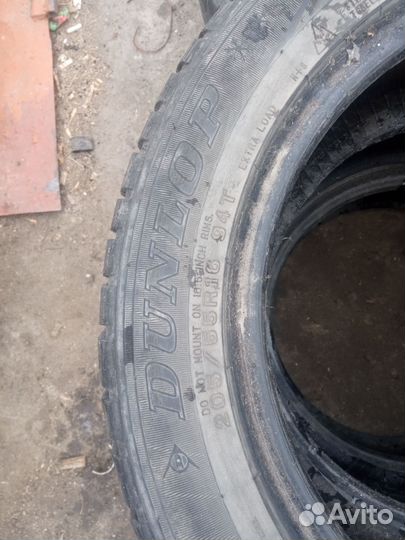 Dunlop SP Winter Ice 02 205/55 R16
