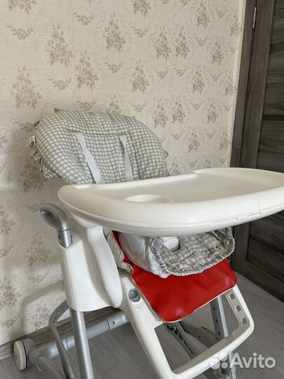 Стульчик для кормления cam