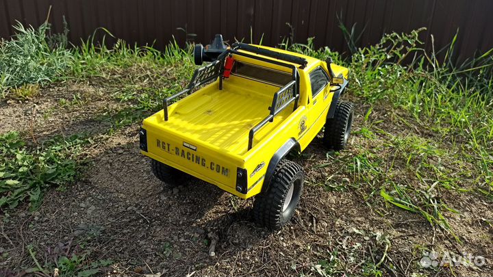 RC трофи модель 1/10 RGT EX86110