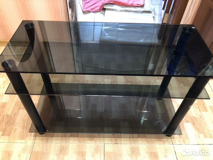 Стеклянная тумба