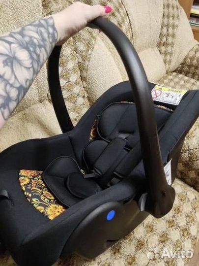 Детское автокресло zlatek