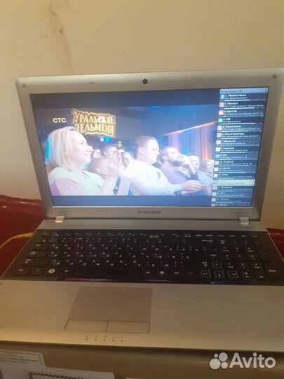Samsung rv511