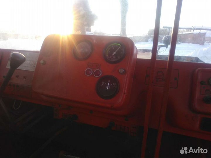 Трактор ВгТЗ ДТ-75, 2004