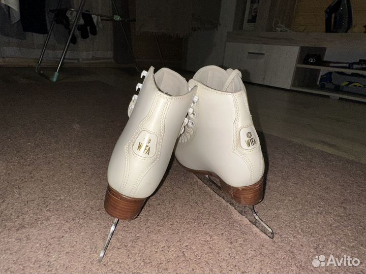 Фигурные коньки Wifa prima set (детские)