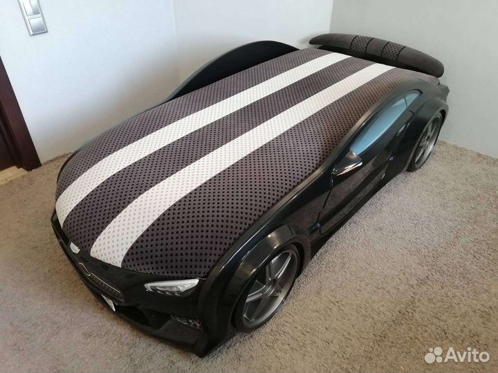 Кровать машинка