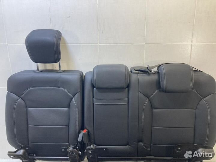 Сиденье заднее Mercedes-Benz M-Class ML W166