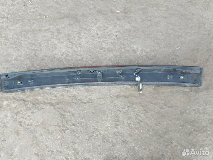 Спойлер багажника Audi Q7 внедорожник 3.6 2007