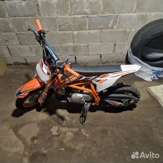 Детский мотоцикл Motoland