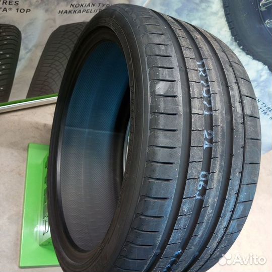 Yokohama Advan Sport V107E 275/45 R21 110