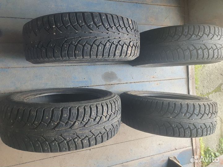 Nokian Tyres Hakkapeliitta 5 165/60 R15 88H