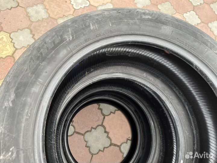 Bridgestone B-RV AQ 255/45 R19