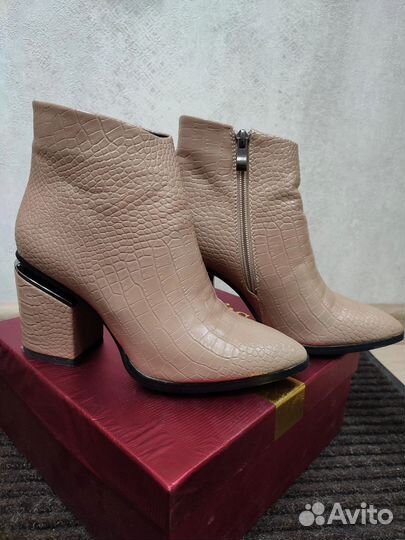 Полусапоги женские