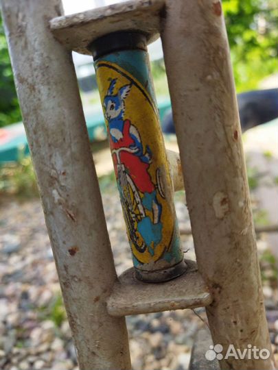 Трёхколёсный велосипед малыш ранний СССР